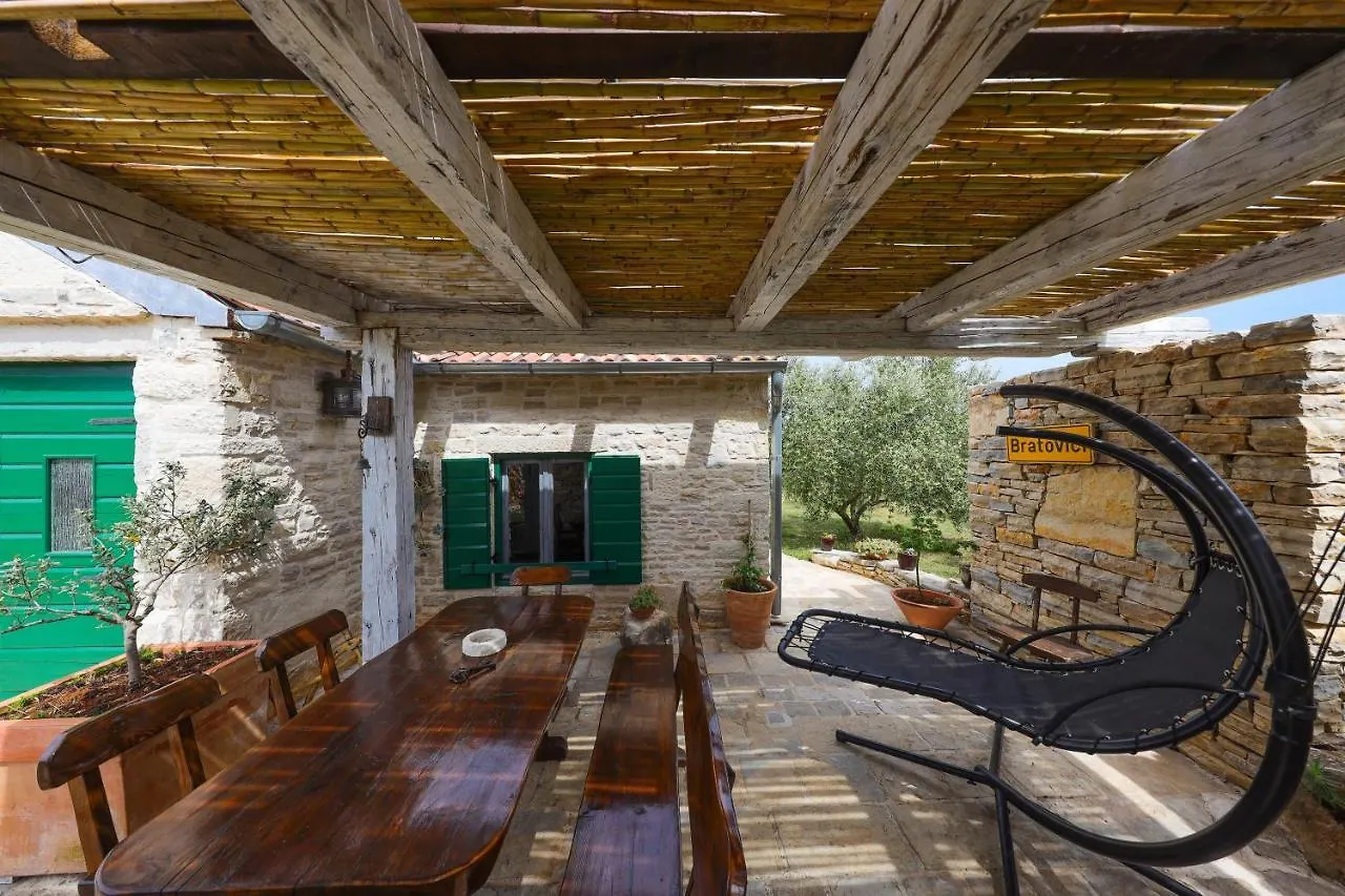 בית הארחה Gorica  	Country House Olive Garden קרואטיה