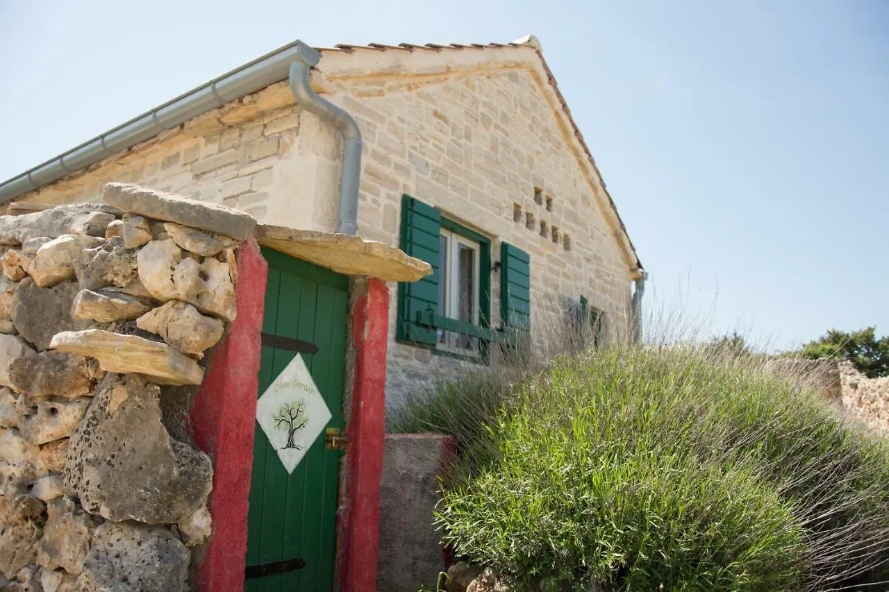 בית הארחה Gorica  	Country House Olive Garden קרואטיה